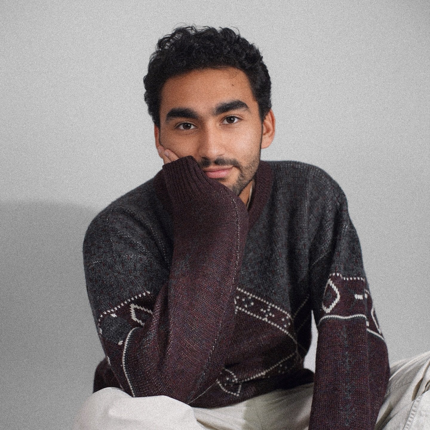 Artists To Watch: Isyana Sarasvati / St. Kio / Ben et Mylène / Amerakin Overdose / LEMY / Astonkingz / Alessia Brightly / Ellery Twining / friend slash lover / Frank Black